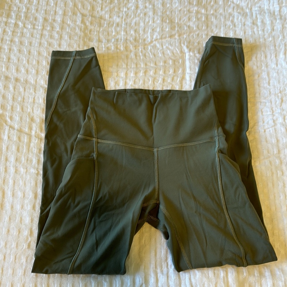Lululemon Align with Pockets 25”